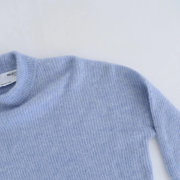 Selected Femme Light Blue  Mockneck Drop Shoulder 39% Wool Sweater XS - Picture 9 of 12